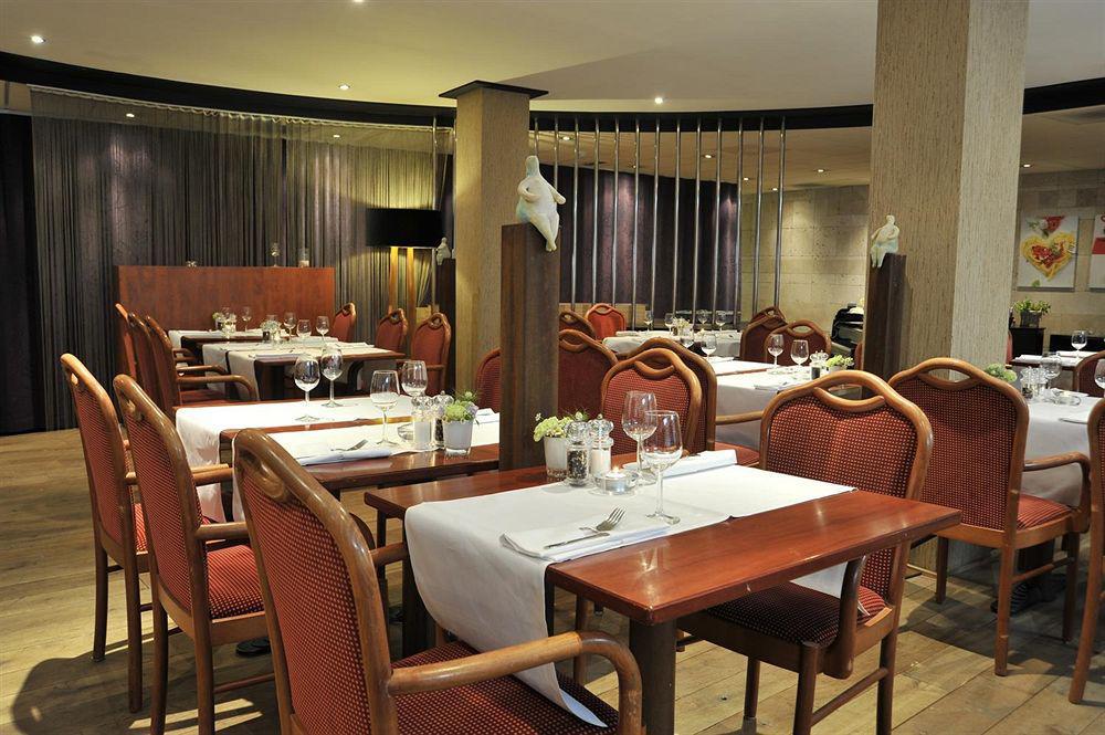 Fletcher Hotel-Restaurant Weert Extérieur photo